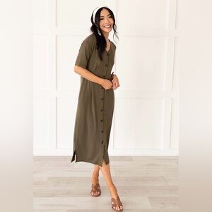 Lilla Doe Womens Large Button Dress Olive Green Short Sleeve Fall Spring Stretch